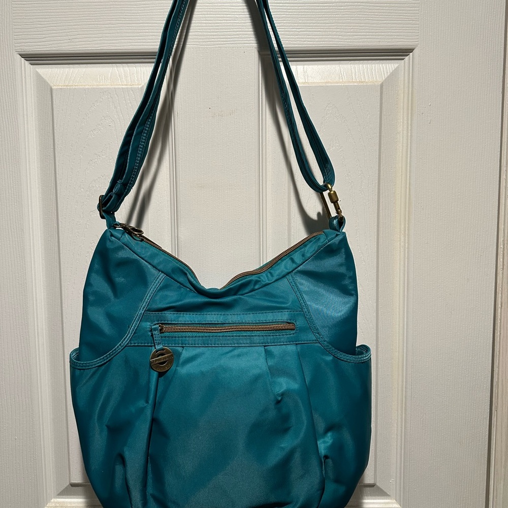 NWOT Teal Travelon Shoulder Bag